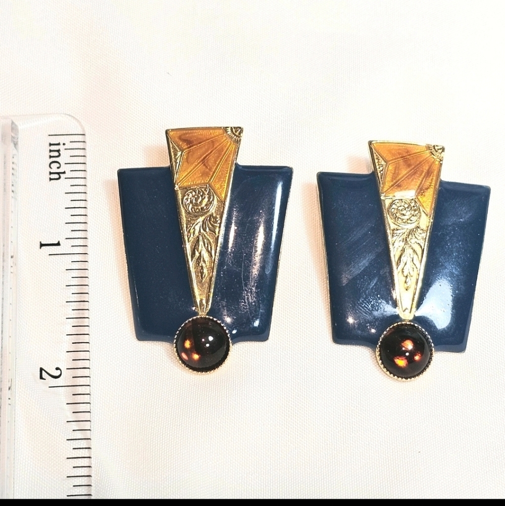 Moulin Rouge Art Deco Navy Blue Enamel Gold Tone Pierced Stud Vintage Earrings - Picture 3 of 10